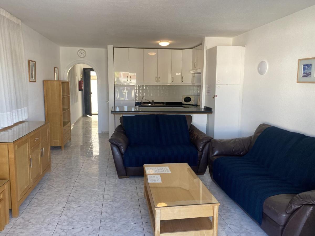 Victoria Court Apartment 13A2 Arona  Exterior photo